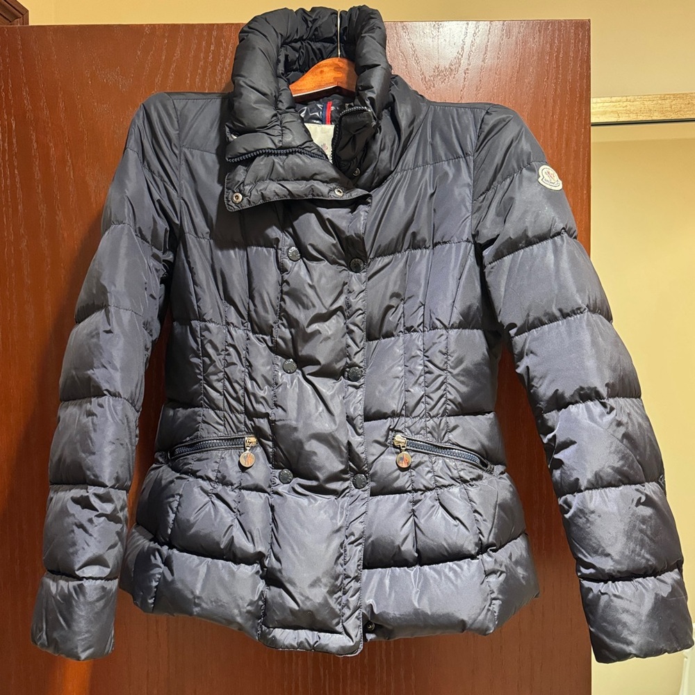 Moncler Navy Puffer Jacket - Size 3 (6)